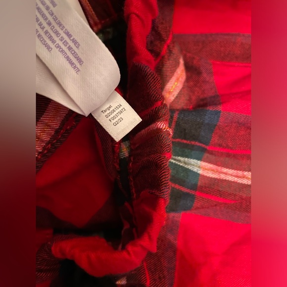 ❇️NWT❇️ Red Plaid Pajamas (XL) - Picture 4 of 4
